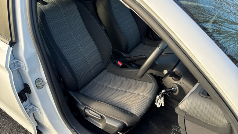 Vauxhall Corsa 1.2 Design 5dr Petrol Hatchback